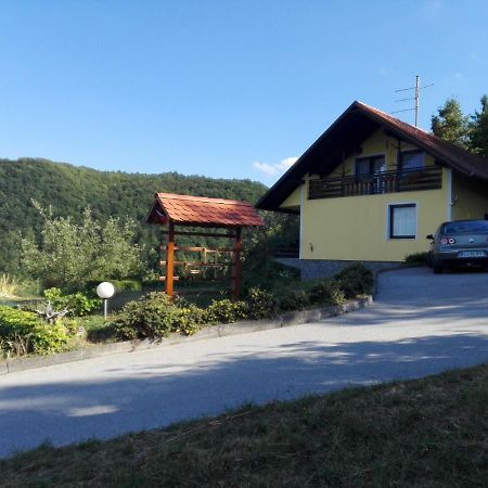 Getaway "At The Three Lights" Villa Sevnica Exterior foto