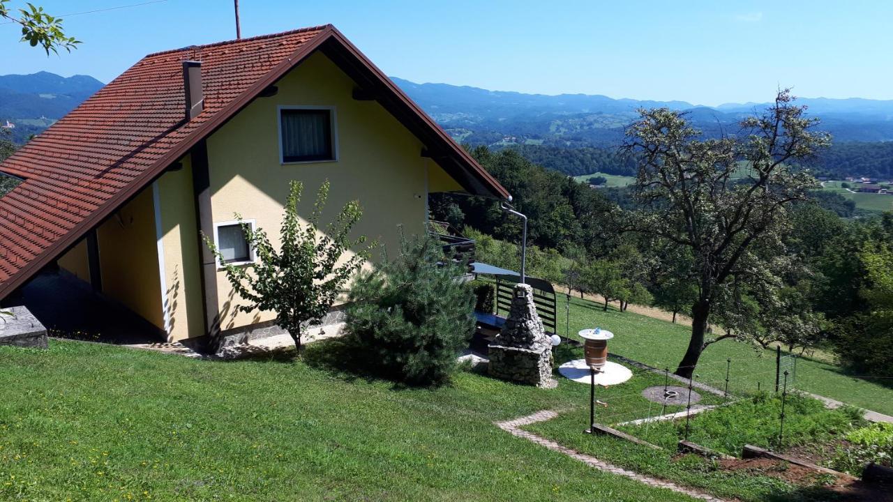 Getaway "At The Three Lights" Villa Sevnica Exterior foto
