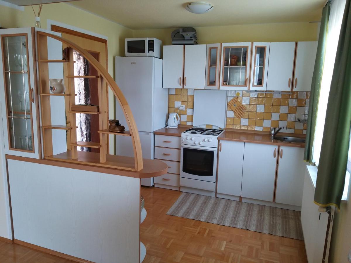 Getaway "At The Three Lights" Villa Sevnica Exterior foto